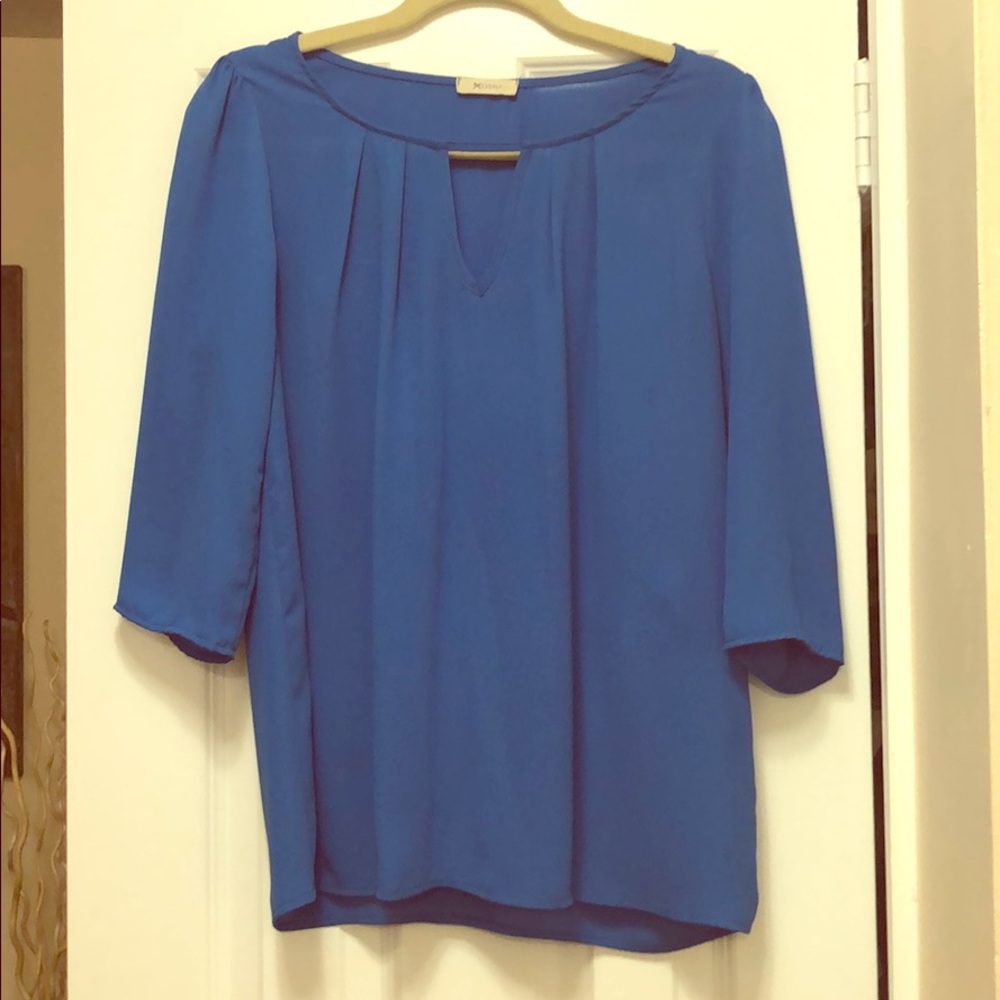 Keyhole blouse